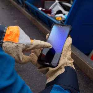 Nordalp X21 Pro je robusten 5G Android terminal z IP68 zaščito, MIL-STD-810H odpornostjo in zamenljivo baterijo za zahtevna terenska okolja.