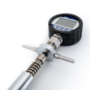 afrometer, merjenje tlaka, nadtlak, CO2, peneče vino, sekundarna fermentacija, tradicionalna metoda, méthode traditionnelle, manometer, digitalni manometer, CPG1200, tlak v steklenici, enologija, vinarstvo, vinogradništvo, kakovost penečega vina, fermentacija, tlak CO2, bar, psi, afrometrska steklenica, merilnik tlaka, merjenje CO2, kontrola kakovosti, kvas, sladkor, mehurčki, tlakomerni sistem, robustno ohišje, gumijast ovoj, ročaj, nosilec ročaja, igla, tesnilo, jeklena konica, pritrditev na steklenico, kontrola fermentacije, spremljanje tlaka, vinski laboratorij, vinar, enolog, merilna naprava, karbonski tlak, vinski postopek, tlak penečega vina, tlak v vinu, monitoring fermentacije, instrument za merjenje tlaka, eksaktno merjenje, profesionalni instrument, laboratorijski instrument, industrijski manometer, merjenje plina, tlačni senzor, CO2 senzor, tlačna kontrola, peneča vina, šampanjec, penina, proizvodnja penečega vina, tlakomerni pripomoček, merjenje ogljikovega dioksida, fermentacijski tlak, merilni pribor, tlačni instrument, robustna konstrukcija, vinarstvo oprema, enološka oprema, enološki instrumenti, merilni sistemi, tlačna tehnika, merilni pripomočki, merilna oprema, natančno merjenje, procesno merjenje, tlačna analiza, tlakomerni komplet, merilna tehnologija, vinogradniška oprema, proizvodnja vin, kontrolni instrument, tlakomer za vino, CO2 tlak, nadzor fermentacije, manometerski sistem, tlačni komplet, merjenje v steklenici, peninska pridelava, tlačna diagnostika, fermentacijska analiza, vinarjev instrument, enološki nadzor, zanesljivo merjenje, afrometer digitalni, profesionalni afrometer