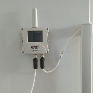 SP102 držalo za pritrditev pretvornika na magnetne površine COMET