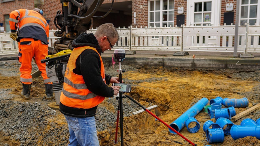 GIS merjenje na gradbišču v realnem času omogoča natančno dokumentiranje del, sprotno obračunavanje in popolno sinhronizacijo podatkov.