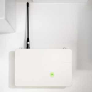 IF 426 radijski vmesnik za EBI 25 data loggerje za prenos merilnih podatkov v Winlog.web ter povezavo do 50 loggerjev za monitoring temperature in vlage.