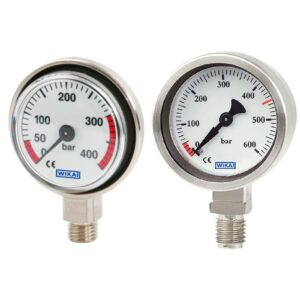 216.06.050 manometer za potapljanje (finimeter), WIKA izpolnjuje najvišje standarde kakovosti in zanesljivosti pri potapljanju.